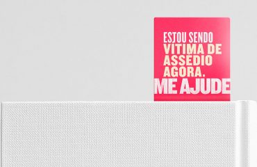 marca-pagina-assedio-mulher