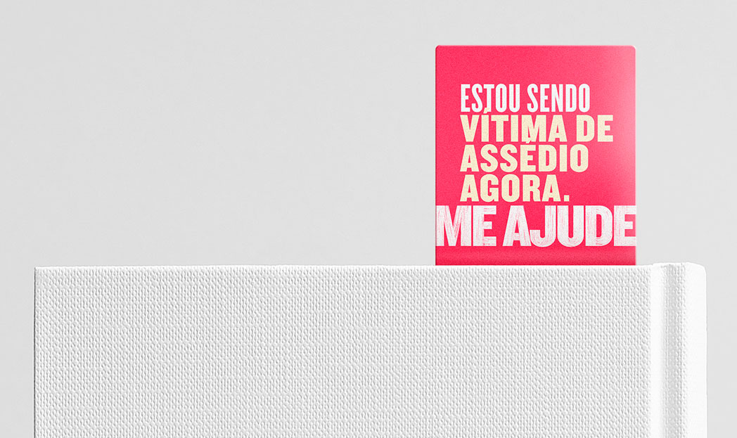 marca-pagina-assedio-mulher